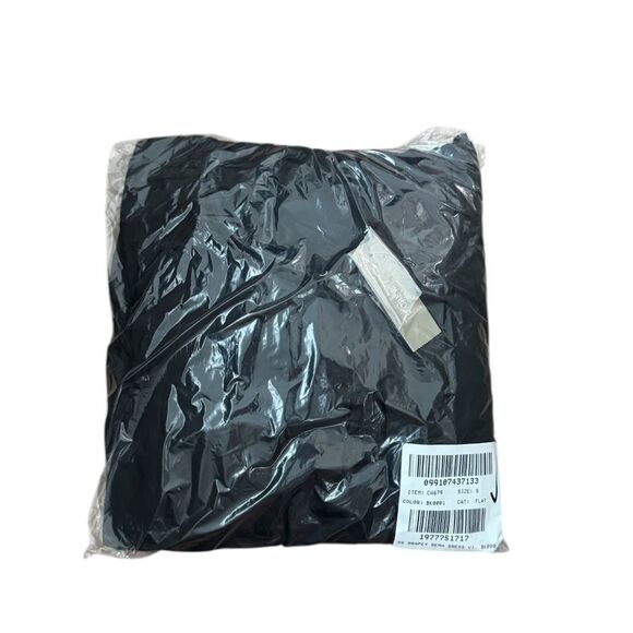 NWT J CREW Elena puff-sleeve dress in crepe de chine in black - Picture 8 of 8